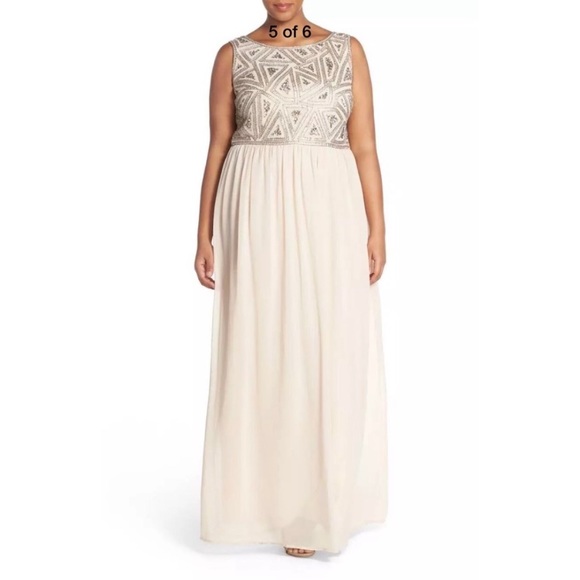Adrianna-Papell top beaded V-Back sleeveless long gown - Picture 4 of 9